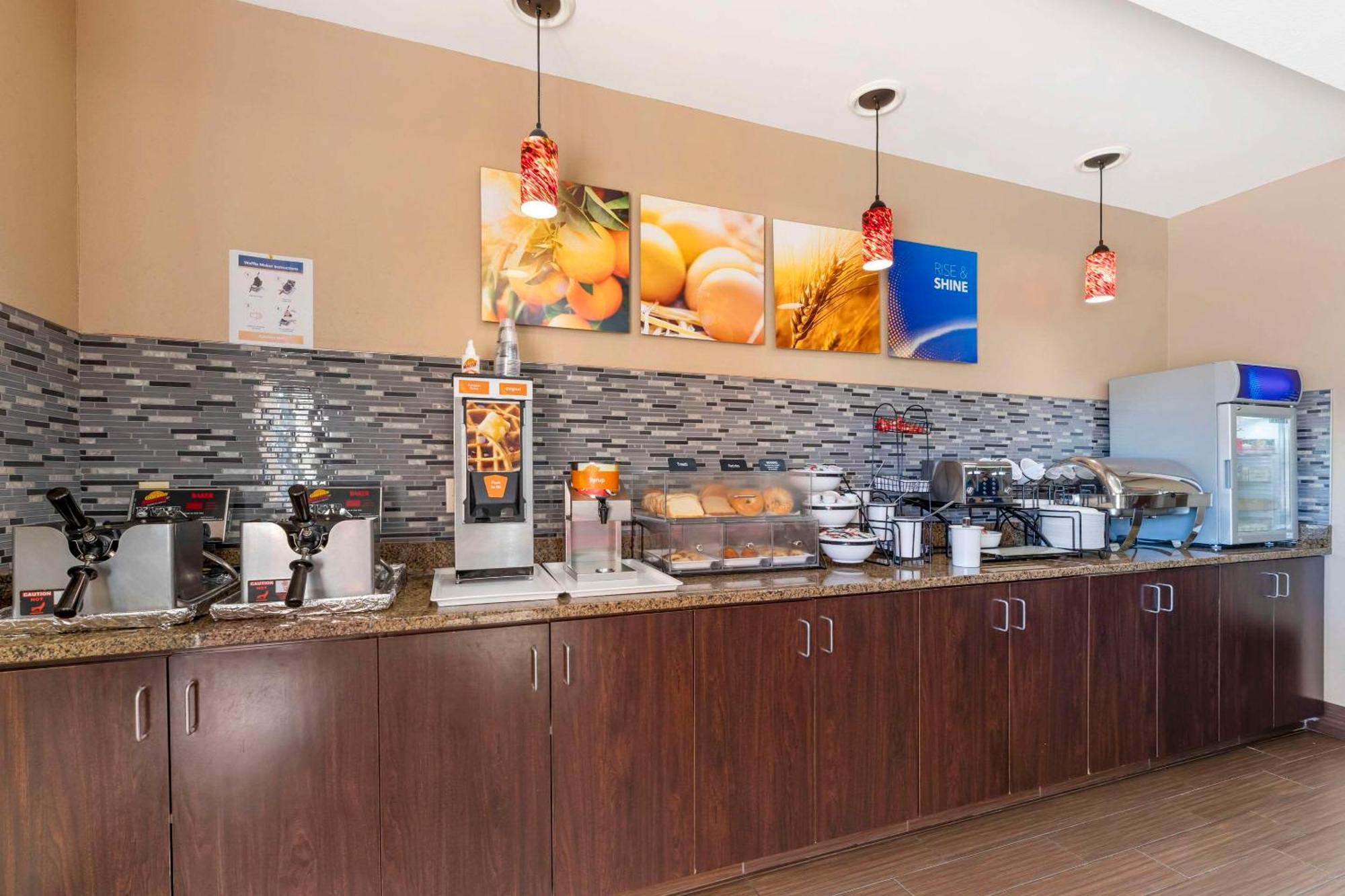 Comfort Inn & Suites Porter Near Indiana Dunes Kültér fotó