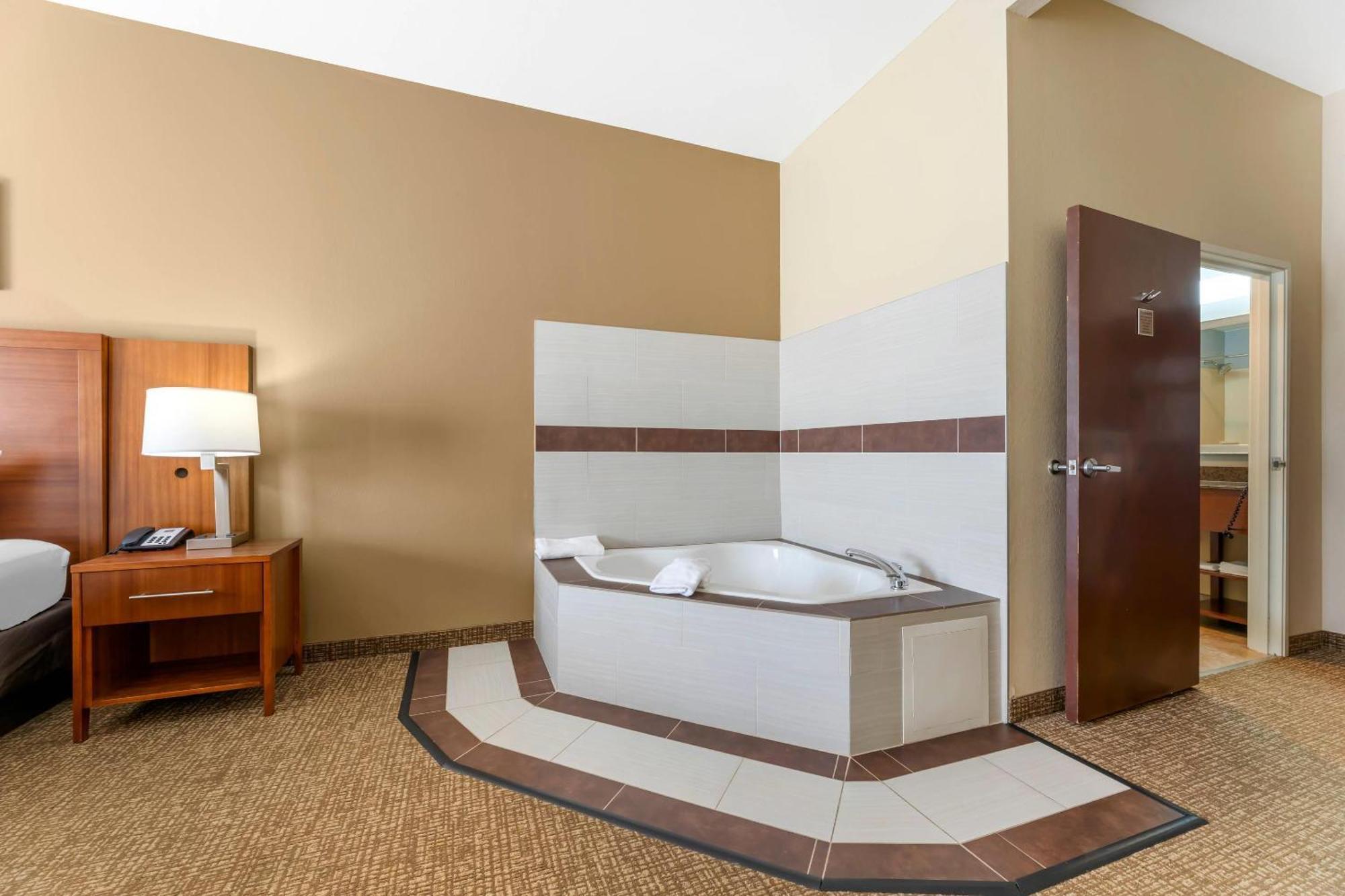 Comfort Inn & Suites Porter Near Indiana Dunes Kültér fotó